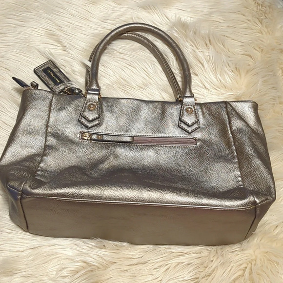 Gold metallic Hush Puppies shoulder bag purse - Picture 3 of 5